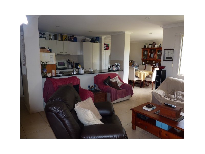 2 Memorial Street, Toogoom QLD 4655