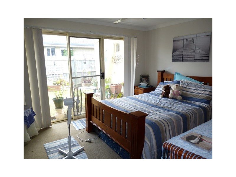 2 Memorial Street, Toogoom QLD 4655