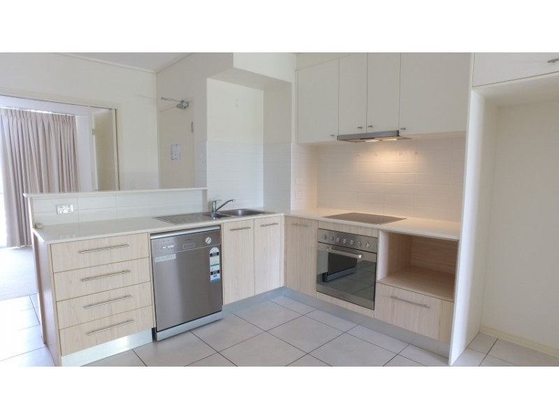76/68 Pulgul Street, Urangan QLD 4655