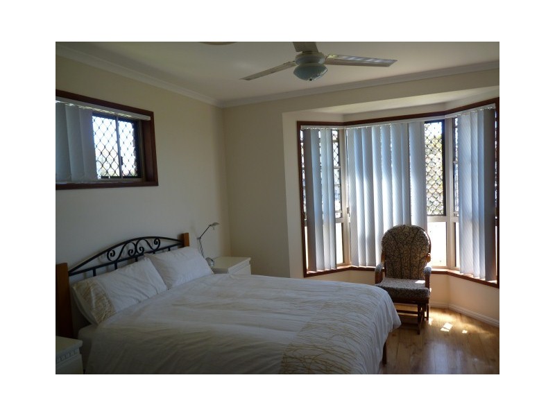 8 Eurong Avenue, Pialba QLD 4655