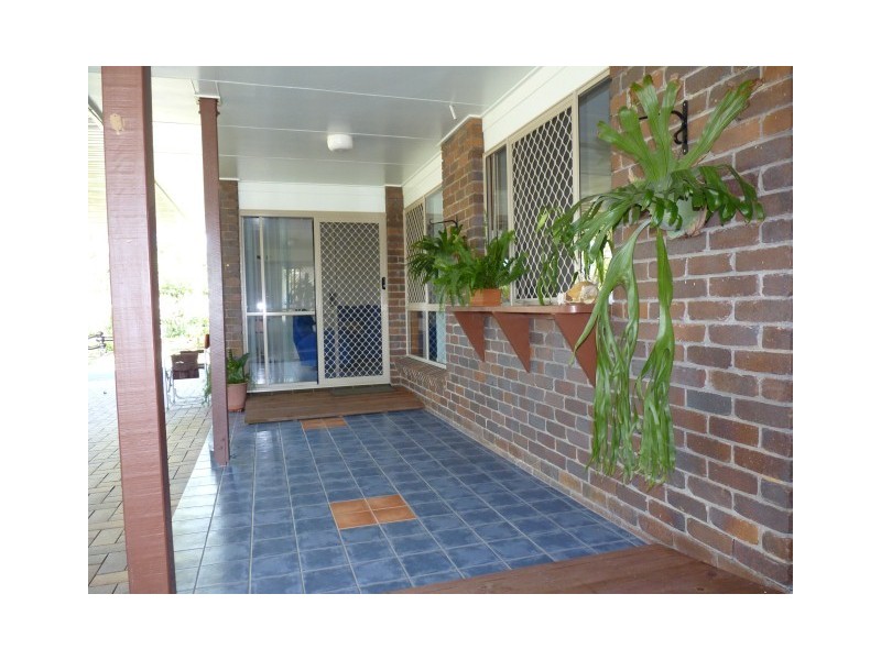 8 Eurong Avenue, Pialba QLD 4655