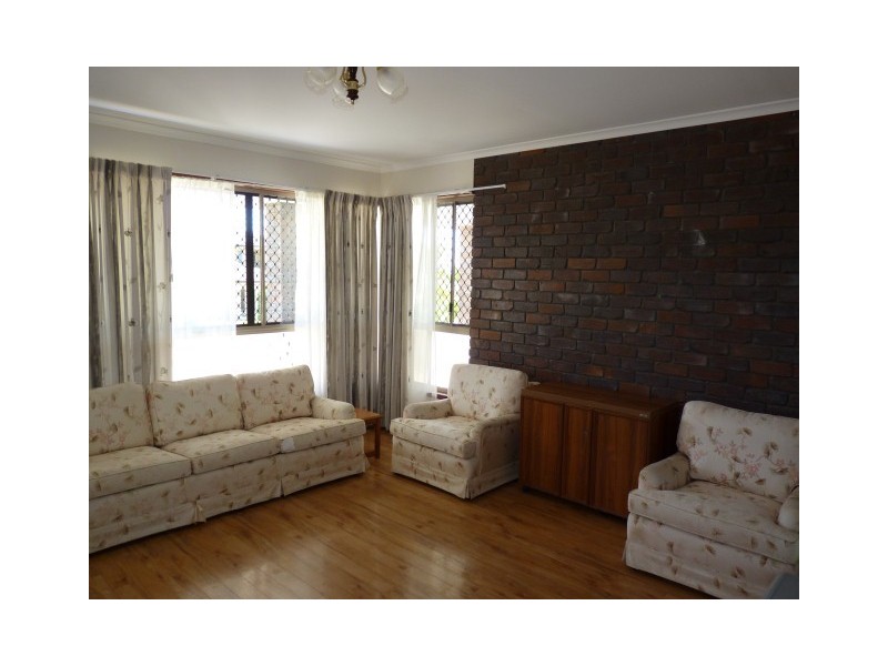 8 Eurong Avenue, Pialba QLD 4655