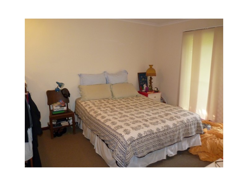 2 Hanover Drive, Urraween QLD 4655