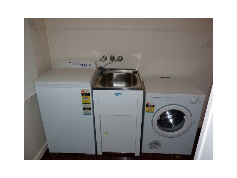 213 Cypress Street, Urangan QLD 4655