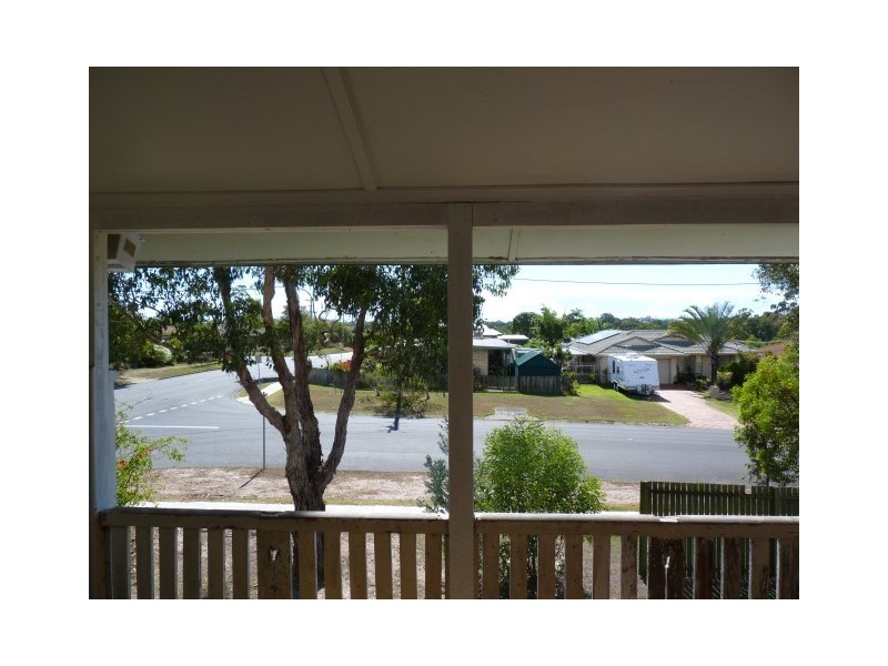 213 Cypress Street, Urangan QLD 4655