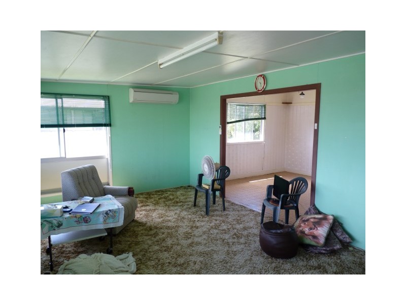 151 Cypress Street, Urangan QLD 4655