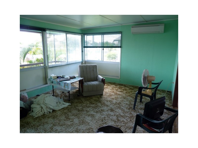 151 Cypress Street, Urangan QLD 4655