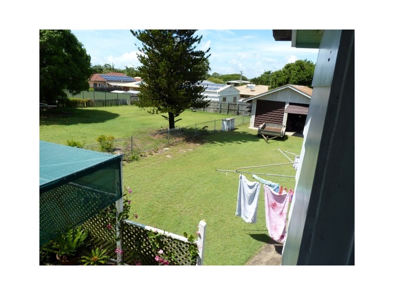 151 Cypress Street, Urangan QLD 4655