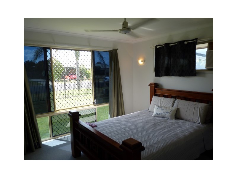 41 Michelle Drive, Point Vernon QLD 4655