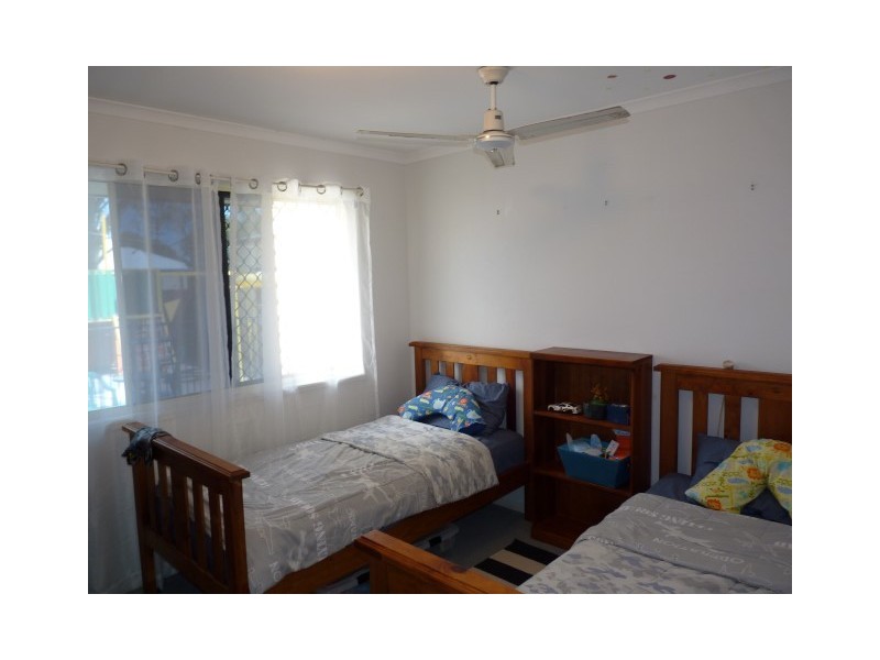 41 Michelle Drive, Point Vernon QLD 4655