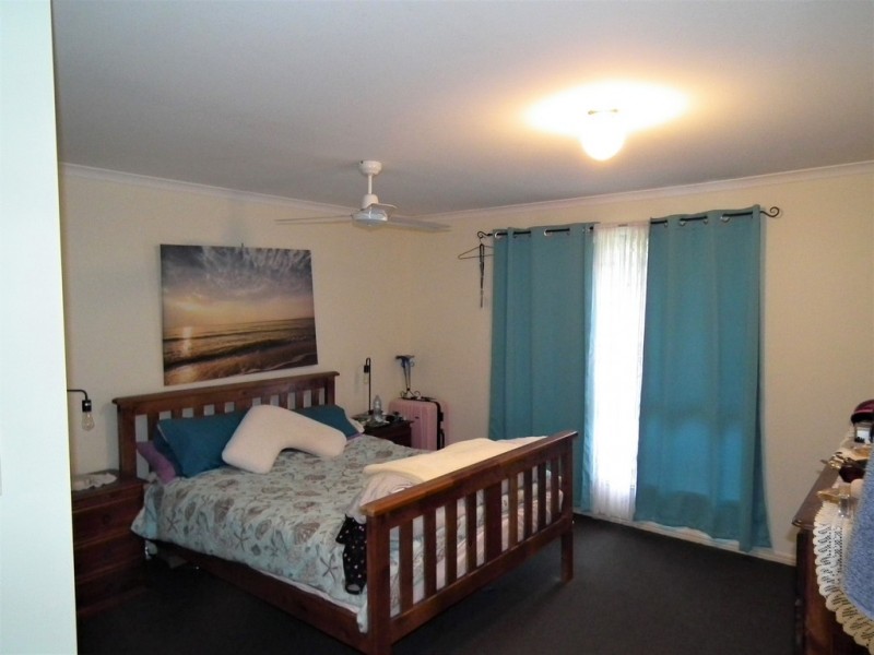 4 Rankin Street, Point Vernon QLD 4655