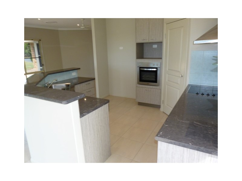 77 Beck Road, Urangan QLD 4655