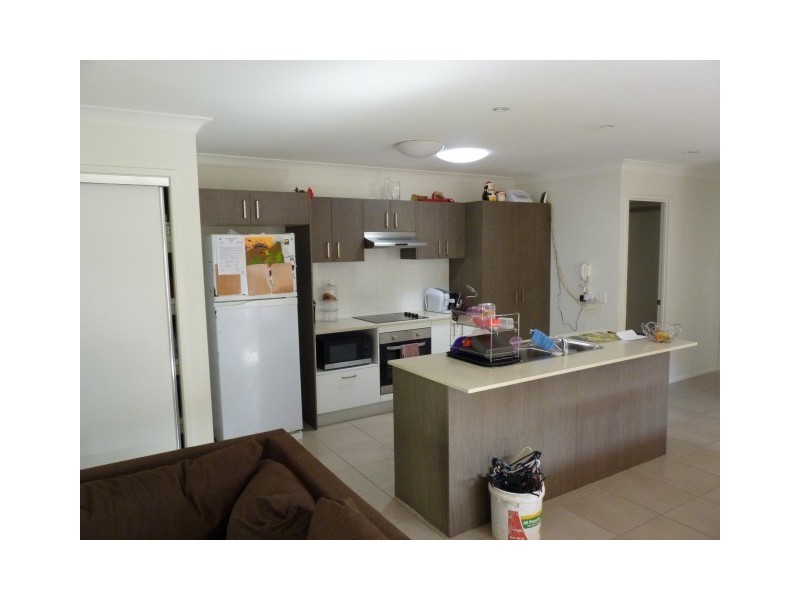 170/230 Pulgul Street, Urangan QLD 4655