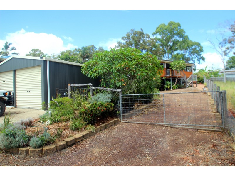 7 Island Outlook, River Heads QLD 4655
