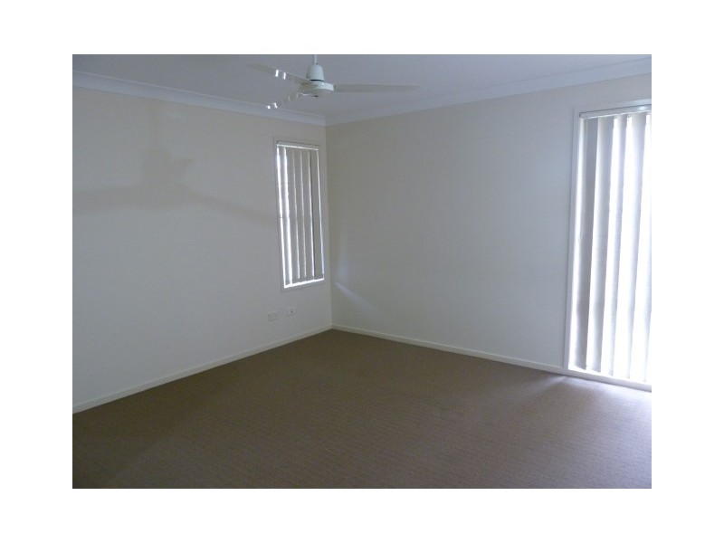 78 Wattle Street, Point Vernon QLD 4655