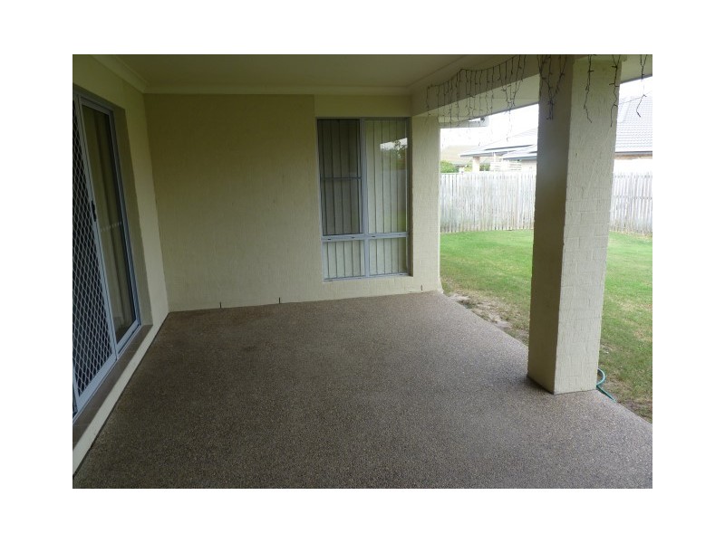 78 Wattle Street, Point Vernon QLD 4655