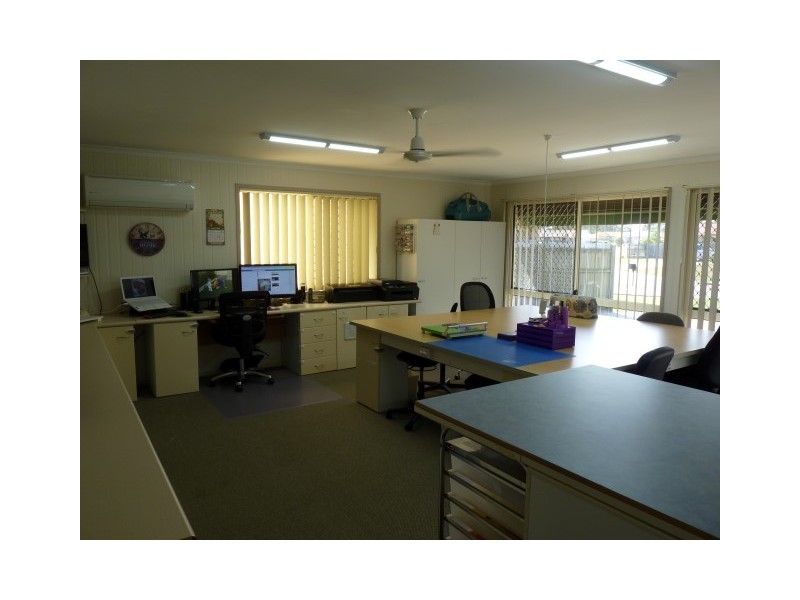 18 Joselyn Drive, Point Vernon QLD 4655