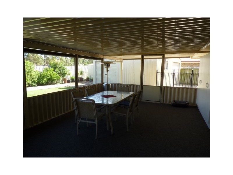 18 Joselyn Drive, Point Vernon QLD 4655