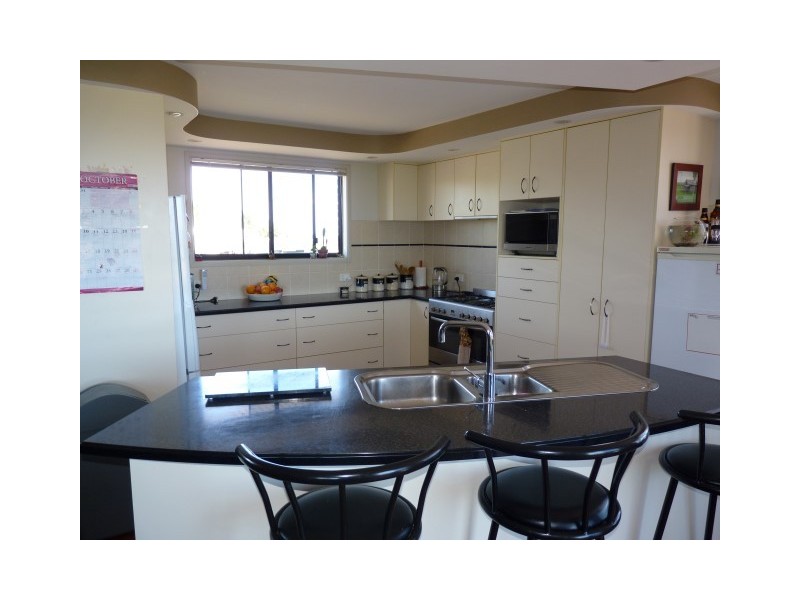 91 Christensen Street, Urraween QLD 4655