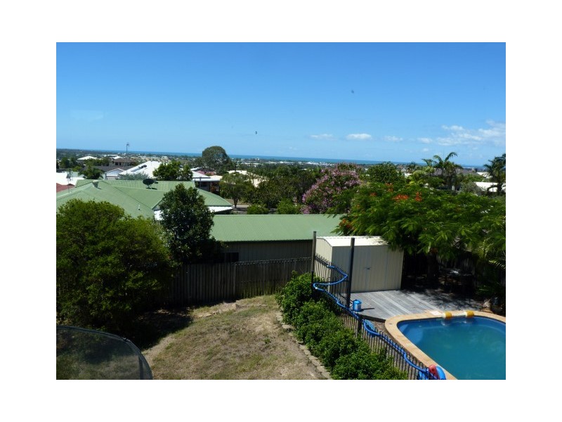 91 Christensen Street, Urraween QLD 4655