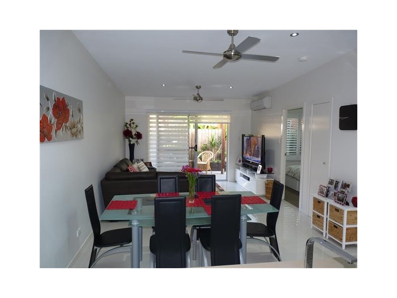 30/499 Esplanade, Urangan QLD 4655