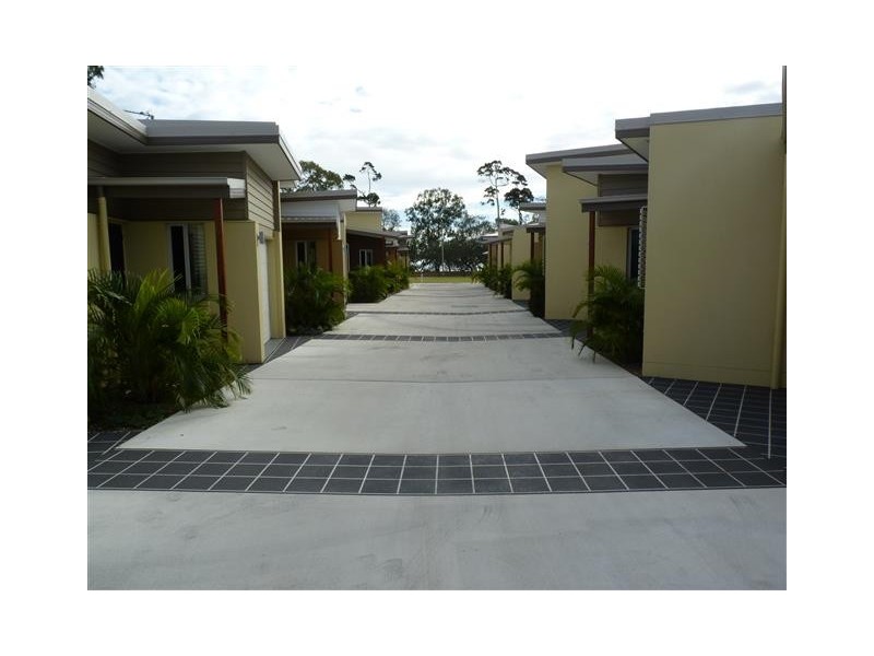 30/499 Esplanade, Urangan QLD 4655