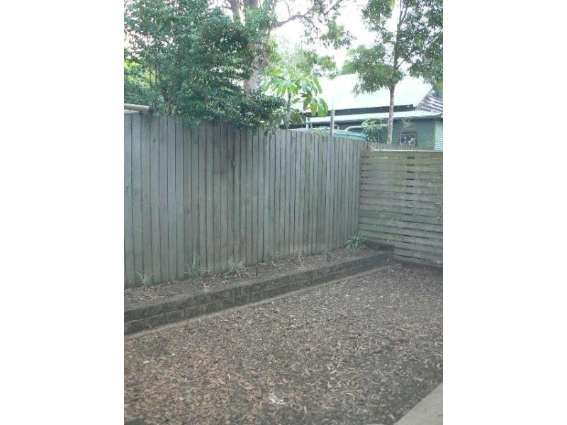 8/185 Torquay Road, Scarness QLD 4655