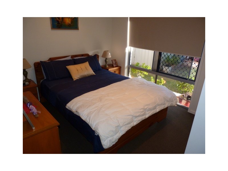 12 Roebuck Street, Urraween QLD 4655