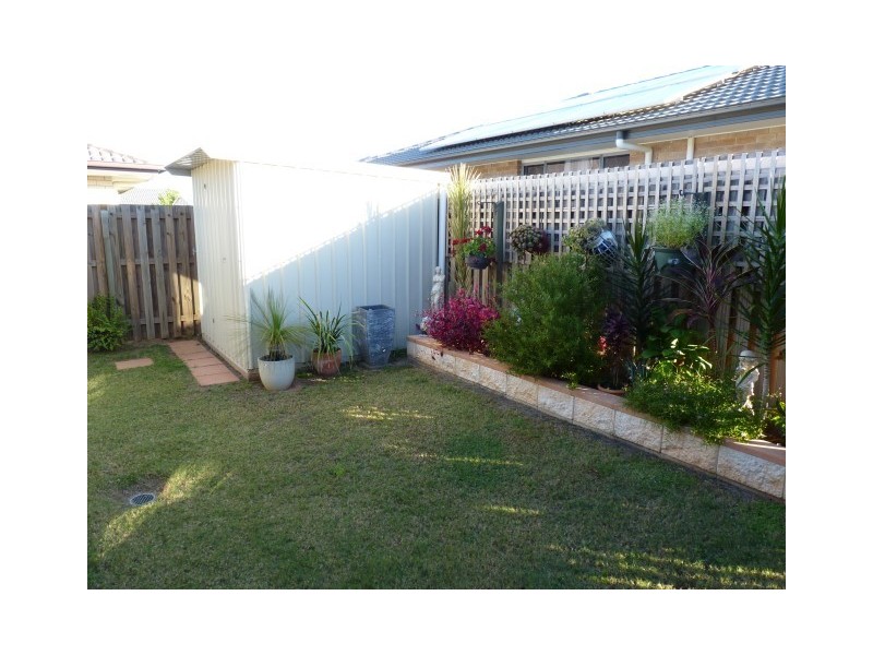 12 Roebuck Street, Urraween QLD 4655