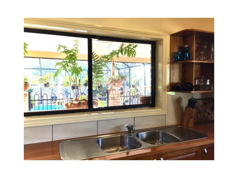 1 Ramsay Court, Dundathu QLD 4650