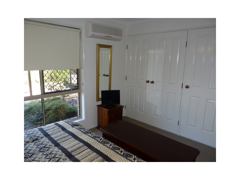 40 Ladbroke Cresent, Urangan QLD 4655