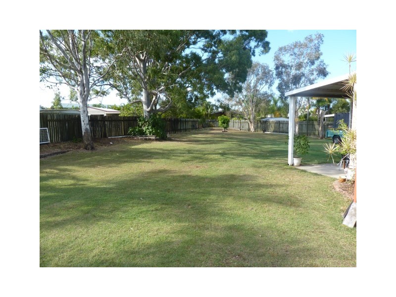 40 Ladbroke Cresent, Urangan QLD 4655