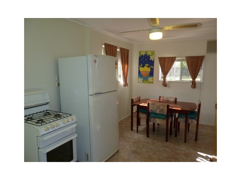 40 Ladbroke Cresent, Urangan QLD 4655