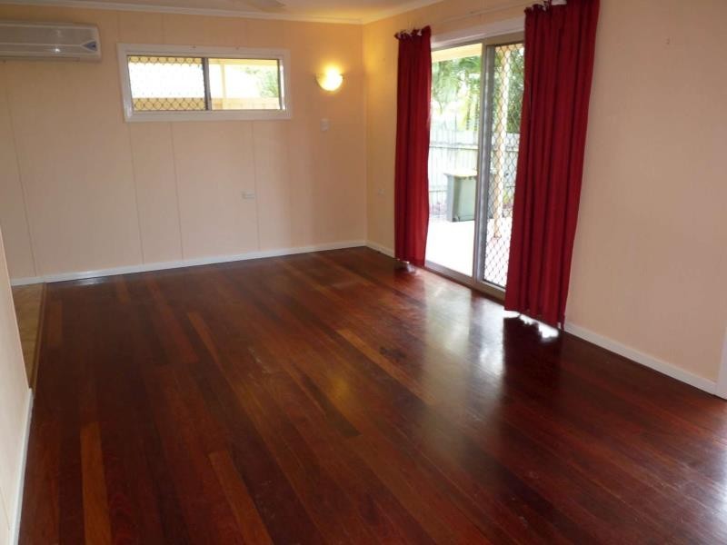 13 Maple Street, Pialba QLD 4655