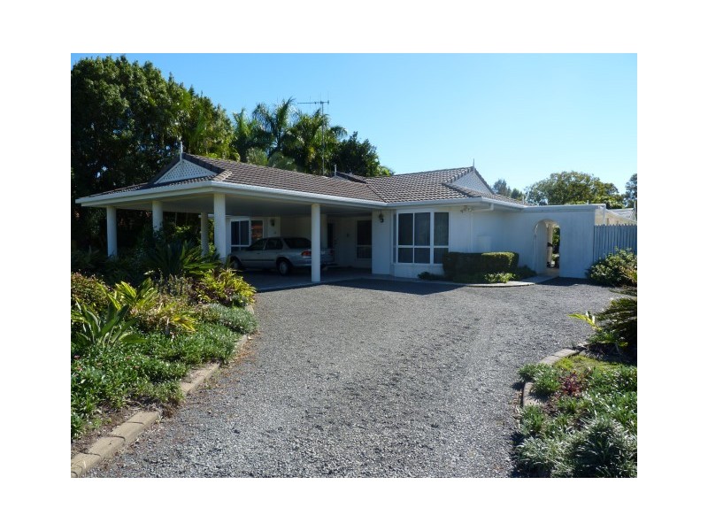 36 Sempfs Road, Dundowran Beach QLD 4655