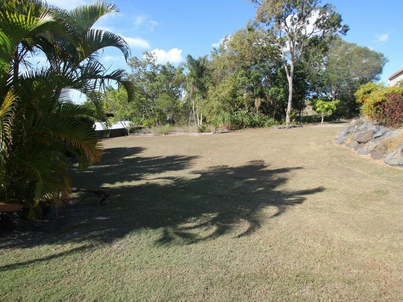 58-60 Palm Way, Dundowran Beach QLD 4655