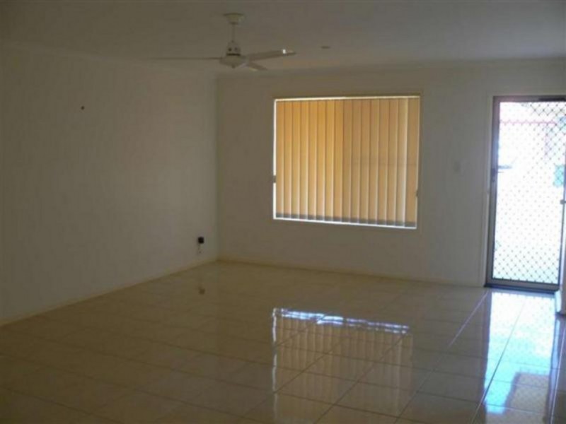 9 Cato Court, Torquay QLD 4655