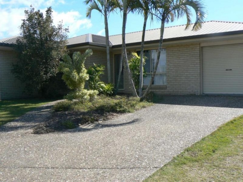 17 Thornbill Drive, Eli Waters QLD 4655