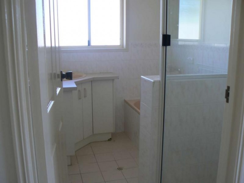 17 Thornbill Drive, Eli Waters QLD 4655