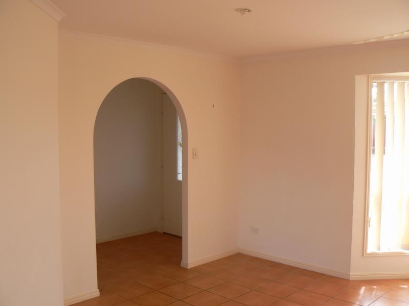24 Durham Court, Kawungan QLD 4655