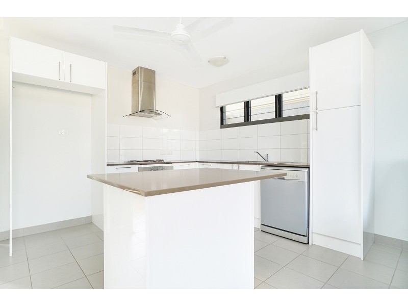 17/10 Damascene Crescent, Bellamack NT 0832