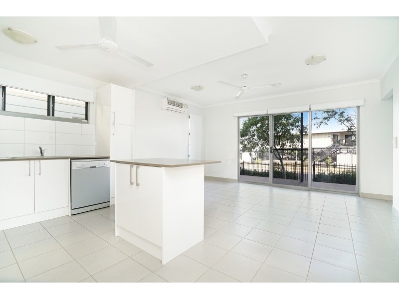 17/10 Damascene Crescent, Bellamack NT 0832