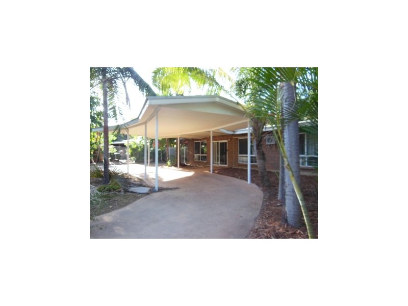 65 Hannibal Crescent, Gray NT 0830