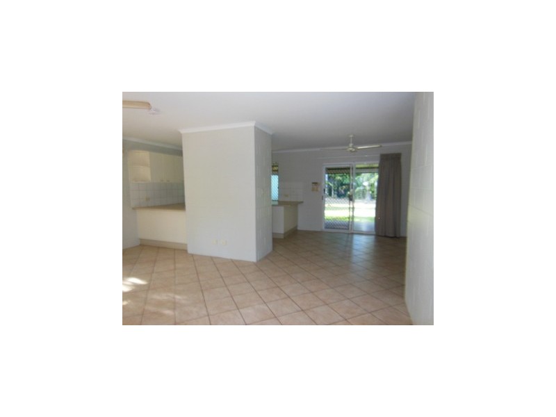 65 Hannibal Crescent, Gray NT 0830