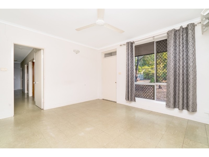 8 Maddock Court, Malak NT 0812