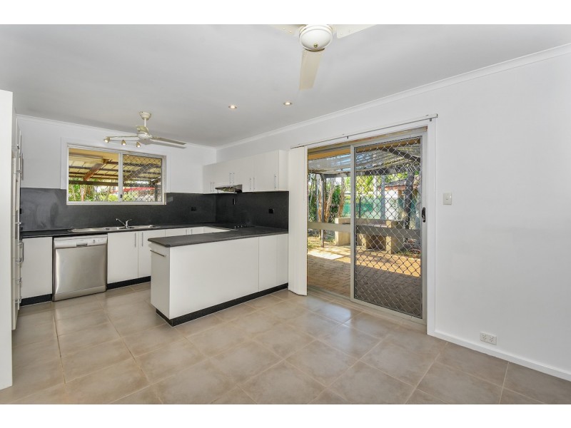 9 Edgeview Court, Leanyer NT 0812
