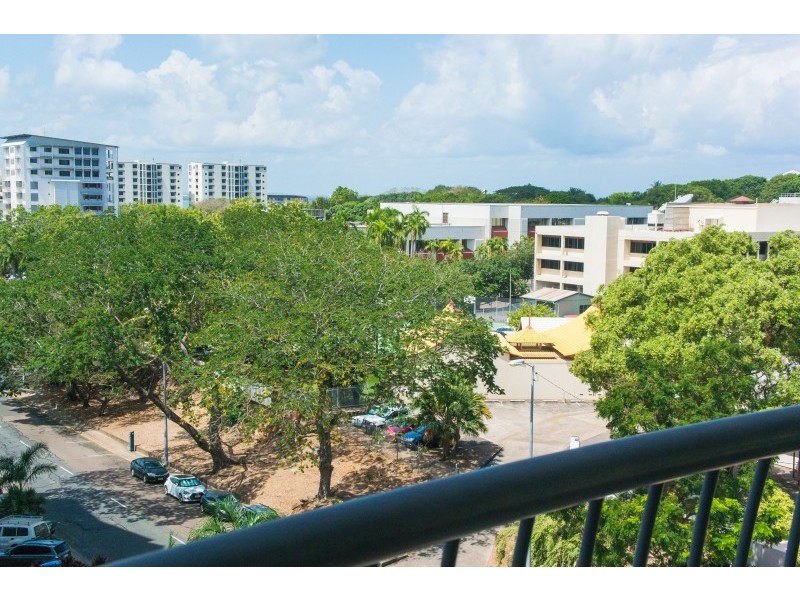 21/28 Woods Street, Darwin NT 0800