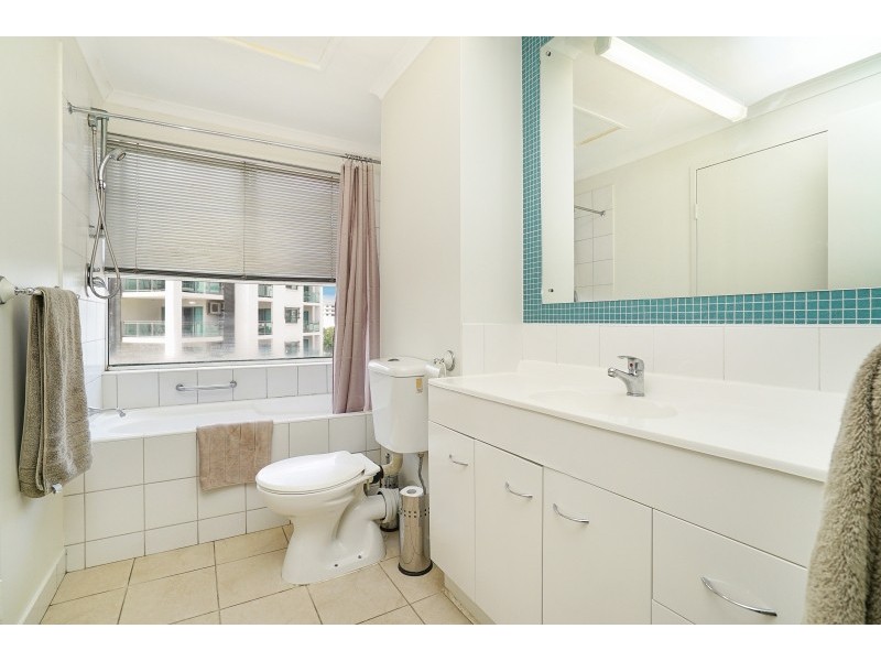 21/28 Woods Street, Darwin NT 0800