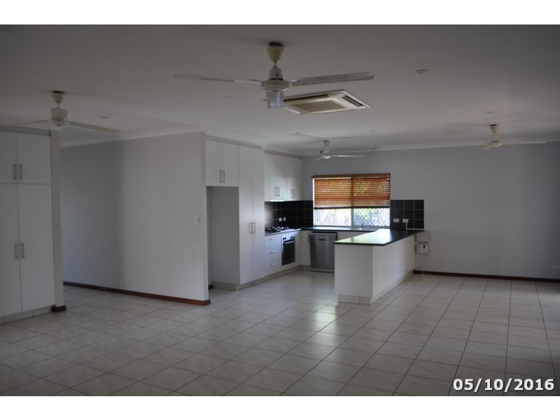 4 Fishriver Way, Gunn NT 0832
