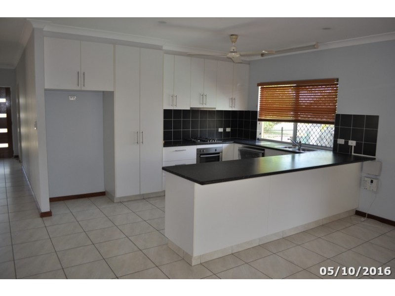 4 Fishriver Way, Gunn NT 0832